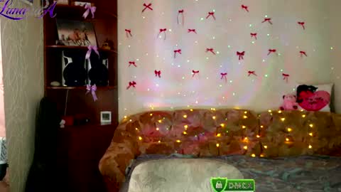 Snapshot of luna_evan chatting on August 6, 8:05 am luna_evan online show from August 6, 8:05 am