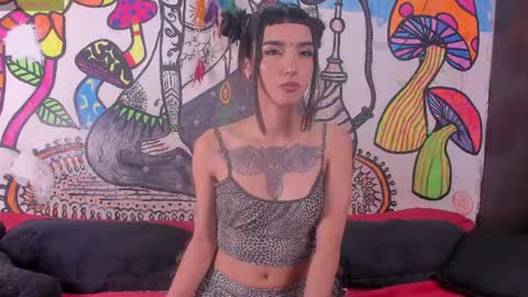 luna_gc online show from April 7, 11:48 pm