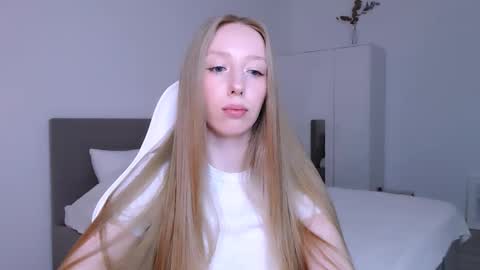 Luna online show from November 11, 8:42 pm