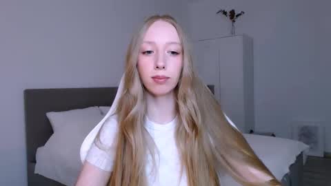 Luna online show from January 31, 9:02 pm