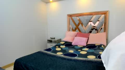 Snapshot of luna_johansson chatting on September 29, 12:10 pm Luna online show from September 29, 12:10 pm