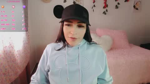 Snapshot of luna_lgomez chatting on November 12, 12:38 pm luna online show from November 12, 12:38 pm