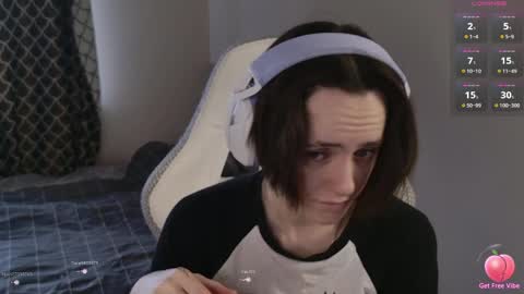 luna_loveeee online show from March 30, 4:02 am