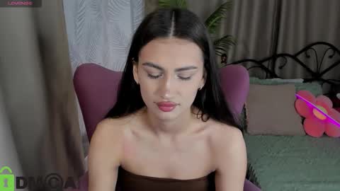 Snapshot of luna_mee chatting on February 8, 7:56 am Adele online show from February 8, 7:56 am