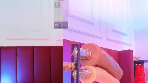     online show from April 3, 11:52 am