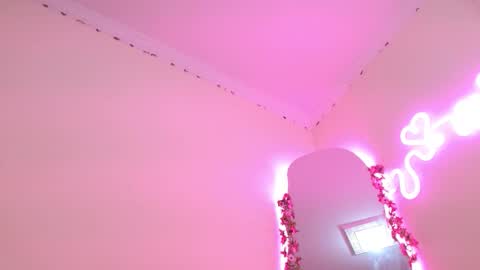 Luna Rougets online show from March 24, 1:38 pm