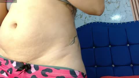 Luna Rougets online show from April 21, 2:01 pm