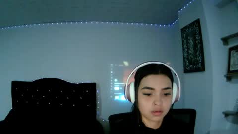 luna_velvet7 online show from May 21, 4:52 am