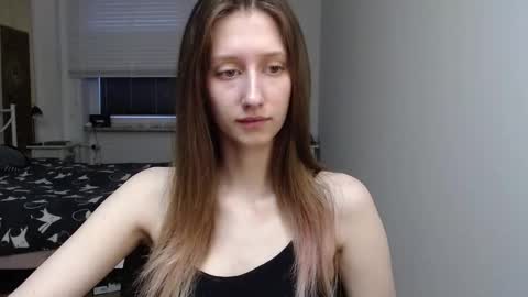 L U N A  online show from February 10, 6:50 am