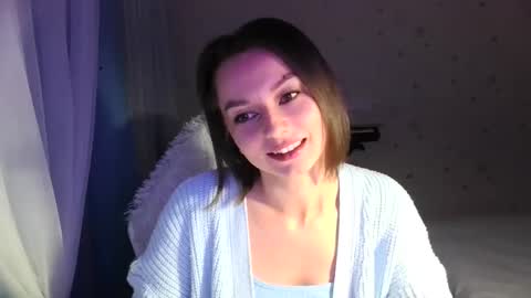 lunaa_bluee online show from October 24, 4:25 pm