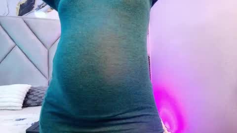 Lunaa rossee  online show from April 15, 7:32 pm