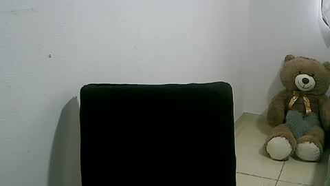 Snapshot of lunaa_sub chatting on January 26, 5:55 pm lunaa_sub online show from January 26, 5:55 pm