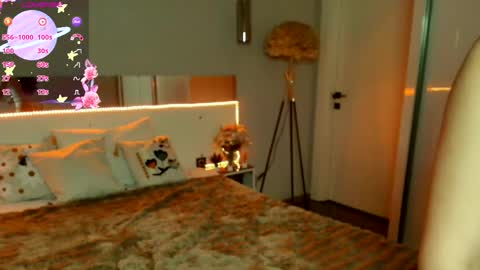 Sophia online show from April 17, 11:02 am