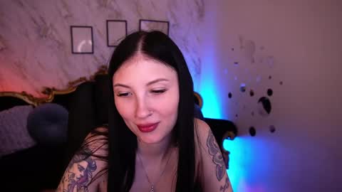 lunaamay online show from April 16, 6:47 am