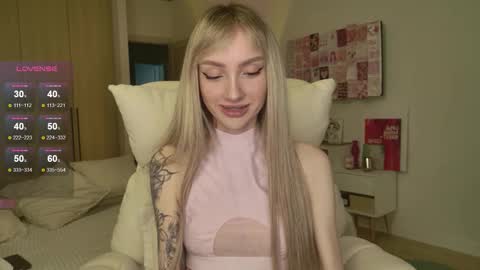 Luna online show from February 14, 11:45 pm