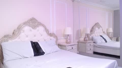 Snapshot of lunajohns chatting on February 9, 1:59 pm Luna online show from February 9, 1:59 pm