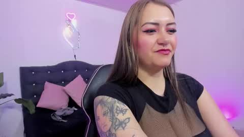 LUNA KITTY  online show from March 5, 11:50 am