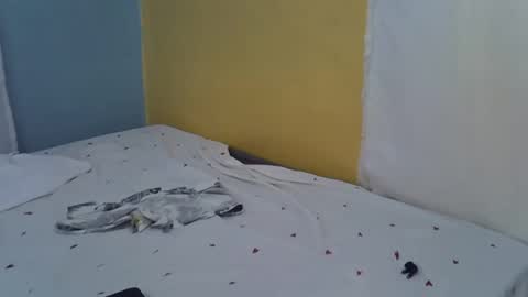 lunalove22_ online show from October 4, 3:48 am