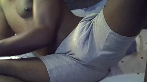 lunalove22_ online show from April 3, 3:26 am