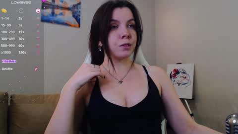 Snapshot of lunalovesuu chatting on January 13, 6:16 am Luna online show from January 13, 6:16 am