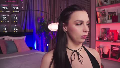 Snapshot of lunanight_ chatting on January 18, 11:55 pm Luna next streams Mon Fri Sat Sun 8pm-5am gmt0 online show from January 18, 11:55 pm