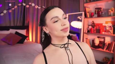 Snapshot of lunanight_ chatting on February 23, 11:25 pm Luna next streams Mon Fri Sat Sun 8pm-5am gmt0 online show from February 23, 11:25 pm