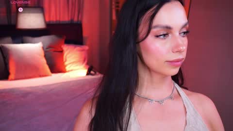 Snapshot of lunanight_ chatting on June 6, 8:46 pm Luna next streams Mon Fri Sat Sun 8pm-5am gmt0 online show from June 6, 8:46 pm