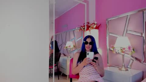 Luna Page online show from September 8, 8:30 pm