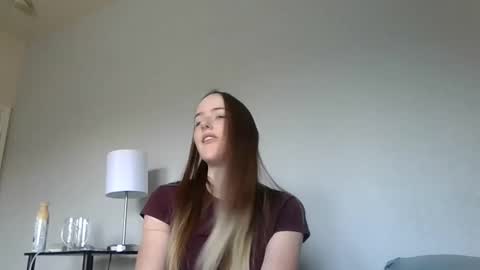 lunapixie2020 online show from September 19, 6:19 pm