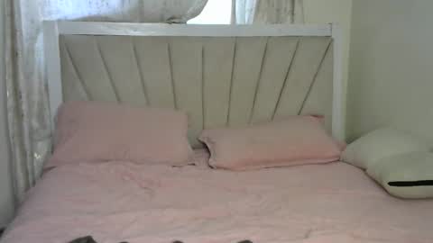 Smiley online show from February 19, 2:35 pm