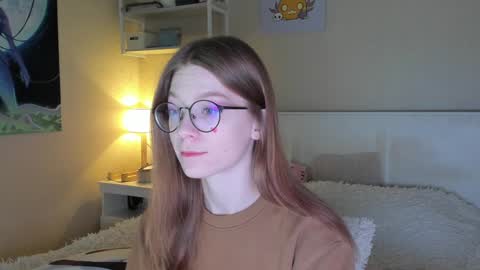 Snapshot of lunar_sofia chatting on January 10, 11:00 am Sofia online show from January 10, 11:00 am