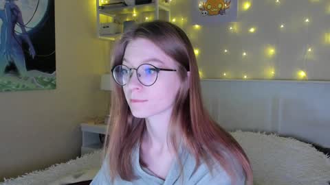 Snapshot of lunar_sofia chatting on January 13, 3:47 pm Sofia online show from January 13, 3:47 pm