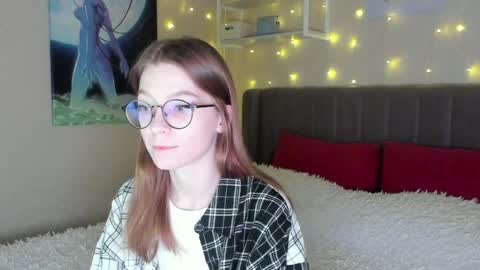 Snapshot of lunar_sofia chatting on January 31, 11:24 am Sofia online show from January 31, 11:24 am