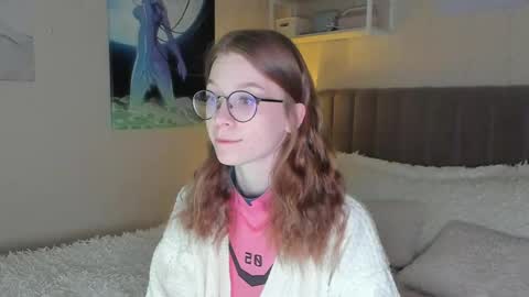 Snapshot of lunar_sofia chatting on February 25, 12:13 pm Sofia online show from February 25, 12:13 pm