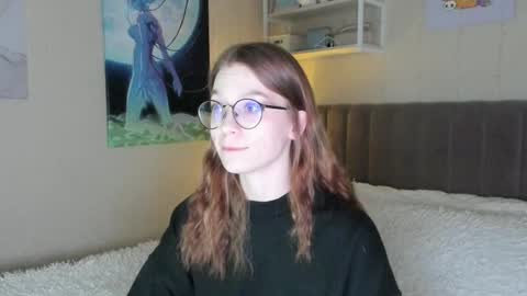 Snapshot of lunar_sofia chatting on March 1, 7:48 pm Sofia online show from March 1, 7:48 pm