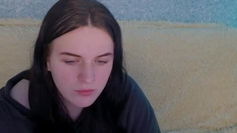 Valeria online show from April 4, 7:50 am