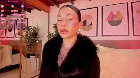 Luna Ruso  online show from February 4, 7:42 pm