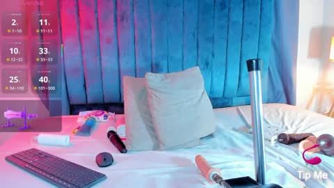 LUNA  online show from April 9, 6:57 pm