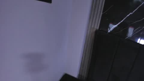 LunaSmithyl online show from April 12, 3:50 pm