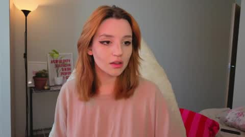 Kate online show from May 5, 9:39 am