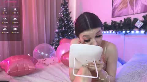 Snapshot of lunavine chatting on February 14, 8:11 am Veronica online show from February 14, 8:11 am