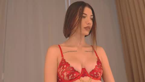 Snapshot of lunavyx chatting on October 9, 5:27 am Luna online show from October 9, 5:27 am