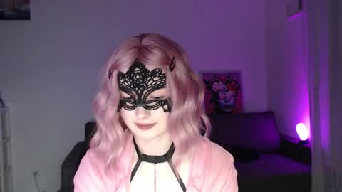 LunaXcherry online show from February 26, 5:12 pm