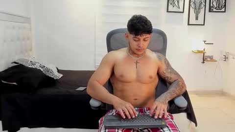 Lunay online show from January 14, 4:29 am