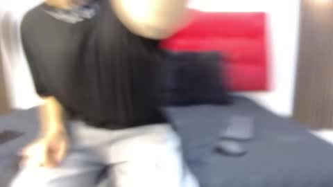 lunaydream online show from April 17, 11:13 am