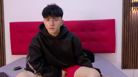 Snapshot of lunaydream chatting on May 4, 11:39 am lunaydream online show from May 4, 11:39 am