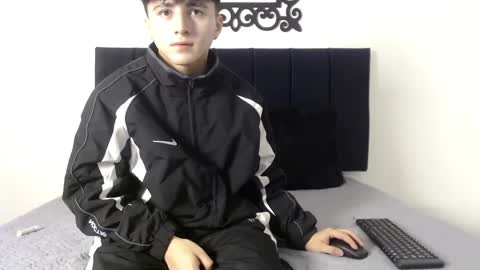 Snapshot of lunaydream chatting on May 9, 11:15 am lunaydream online show from May 9, 11:15 am