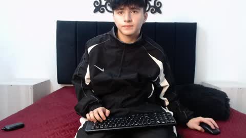 Snapshot of lunaydream chatting on May 21, 11:28 am lunaydream online show from May 21, 11:28 am