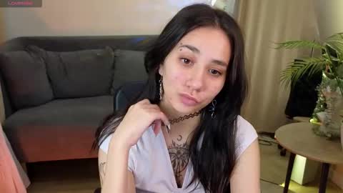 Kitty online show from October 19, 6:47 am
