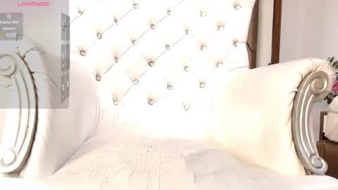 lunitadiva online show from January 31, 12:18 pm